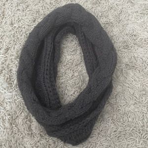 Women’s Sweater Scarf